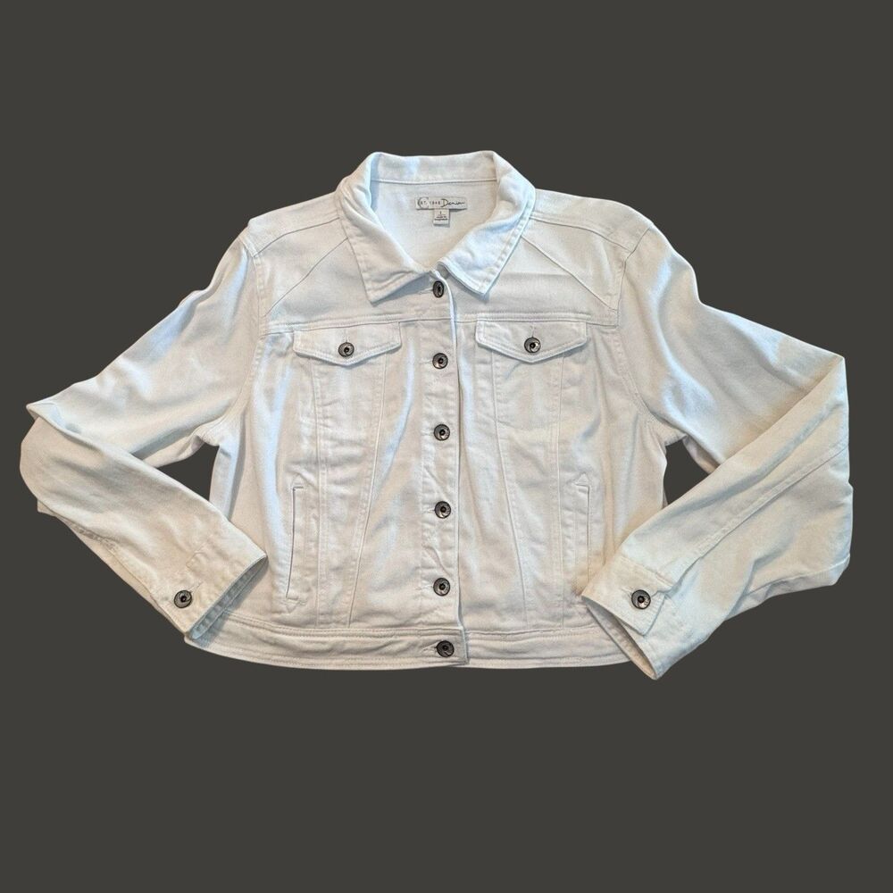 EST. 1946 Women’s White Denim Jacket Large Cato Casual Outerwear